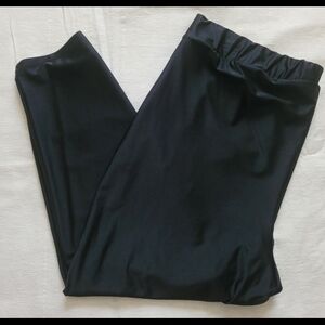 Torrid Plus Sz 4X Black Leggings